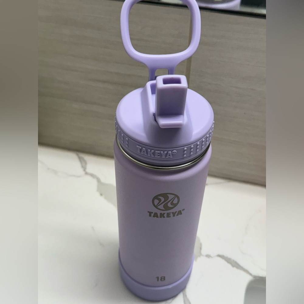 ✨TAKEYA✨18 oz Lavender Water Bottle